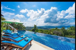 Breathtaking 6 Bedroom Seaview Villa